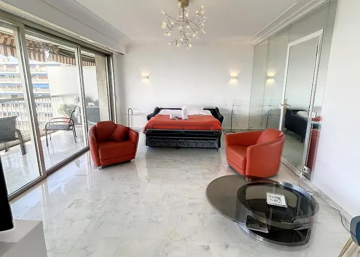 Superbe 4 Pieces Vue 320l Del Apartamento