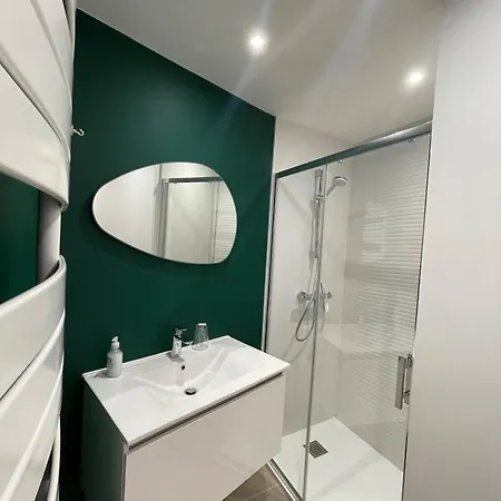 Appartement Superbe 4 Pieces Vue 320l Del *