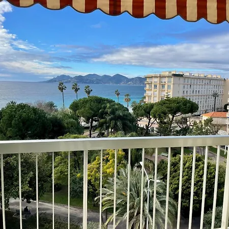 Superbe 4 Pieces Vue 320l Del Appartement